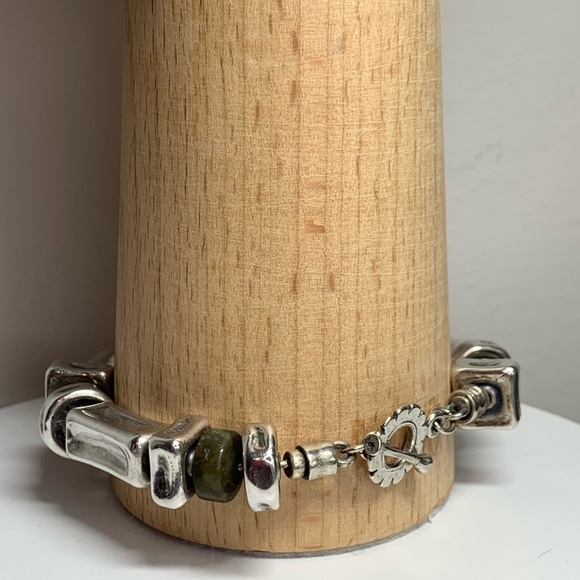 Silpada Vintage RARE Sterling Silver & Labradorite Toggle Clasp Bracelet - Picture 2 of 14